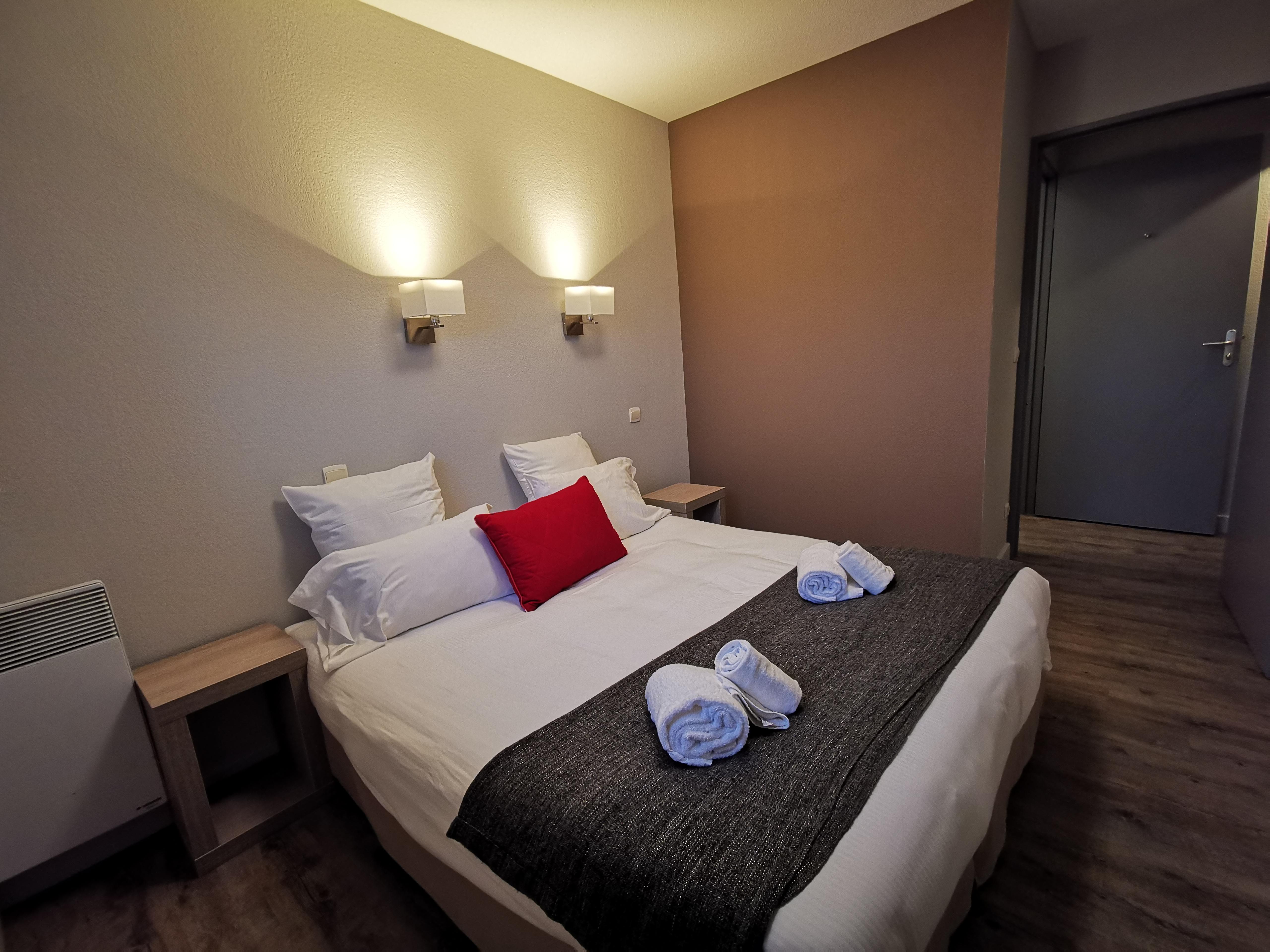 The Originals Boutique, Hotel Le Cap, Gap Sud ตาลาร์ ภายนอก รูปภาพ
